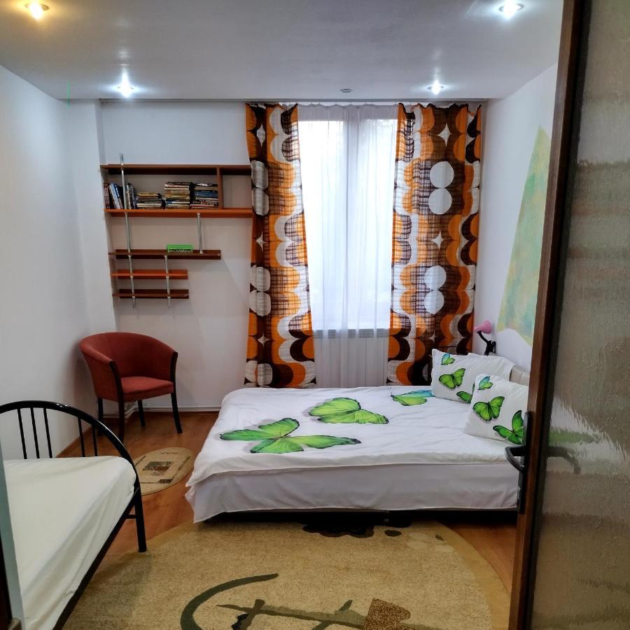 Apartament Camelia Petroszany Zewnętrze zdjęcie